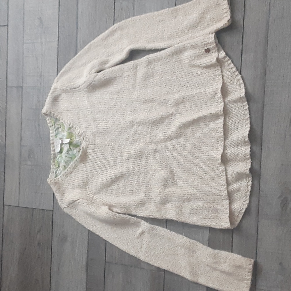 cream sweater